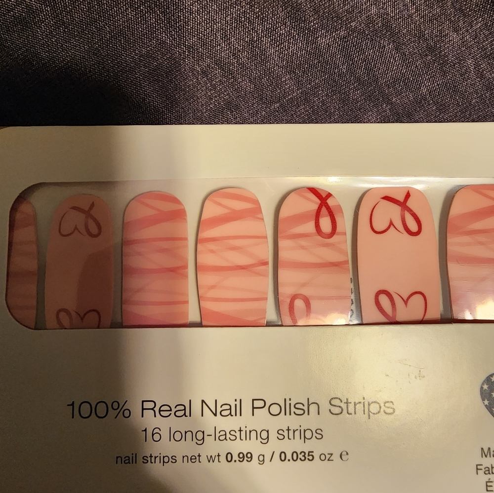 Color Street - Picture 3 of 16